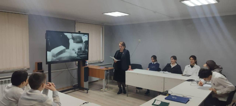 Урок "По страницам Ленинграда".